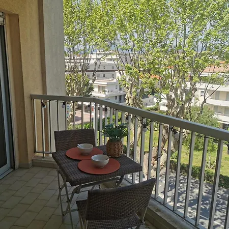 Apartment Lido, Private Seaside, Parking, Swimming Pool
